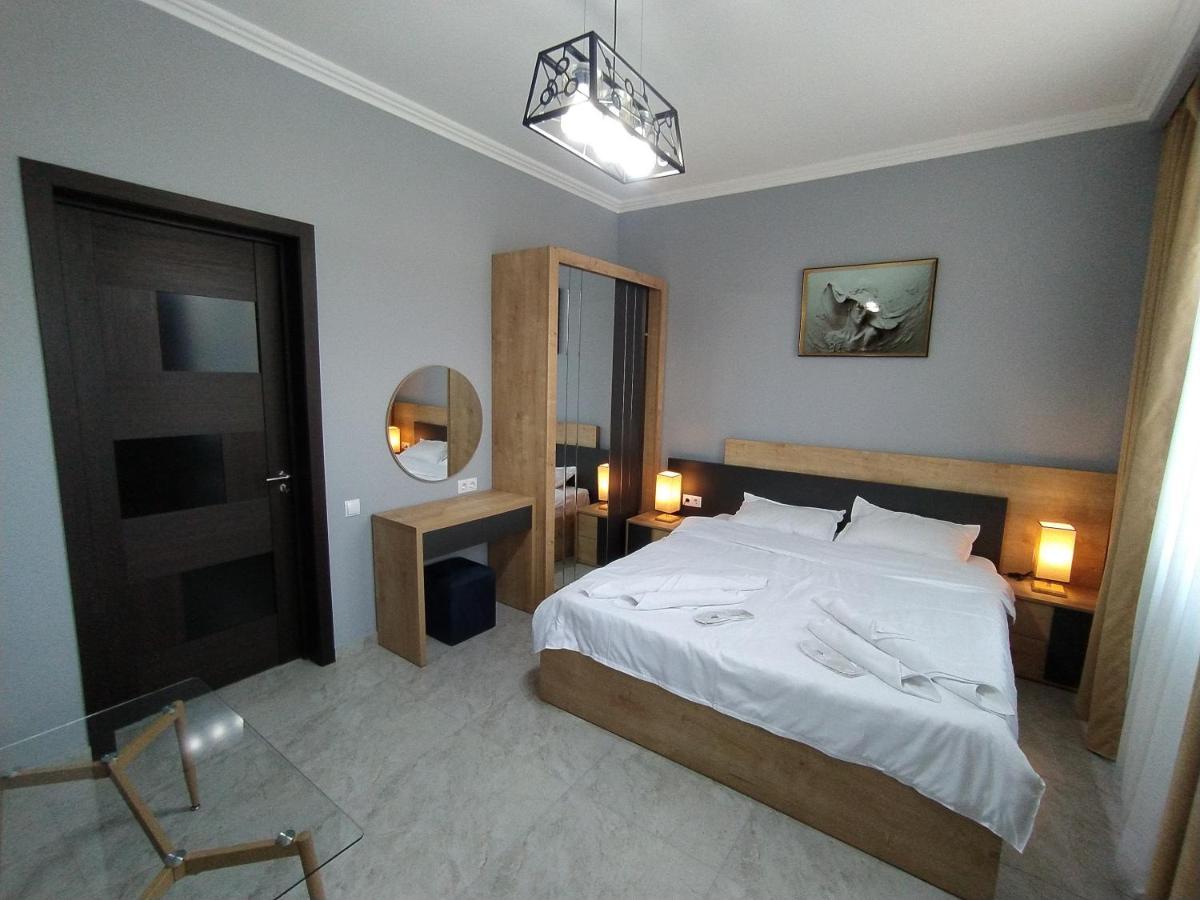Nice Apartments Тбилиси Экстерьер фото