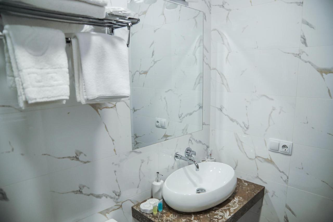 Nice Apartments Тбилиси Экстерьер фото