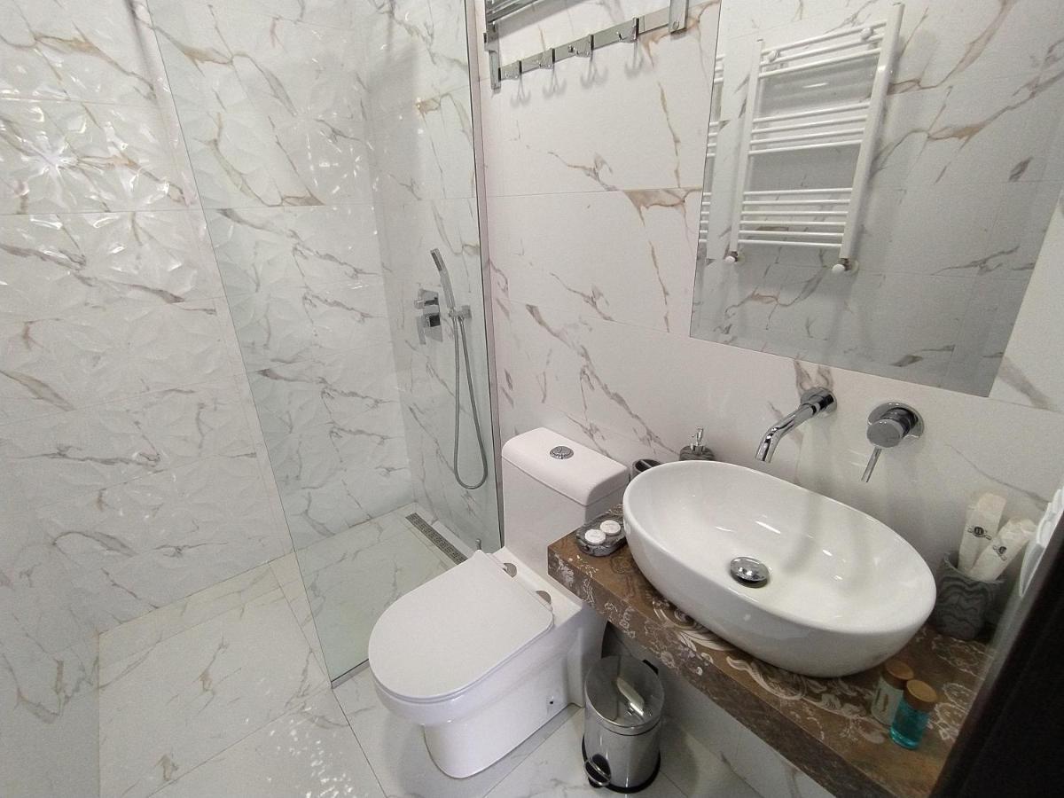 Nice Apartments Тбилиси Экстерьер фото